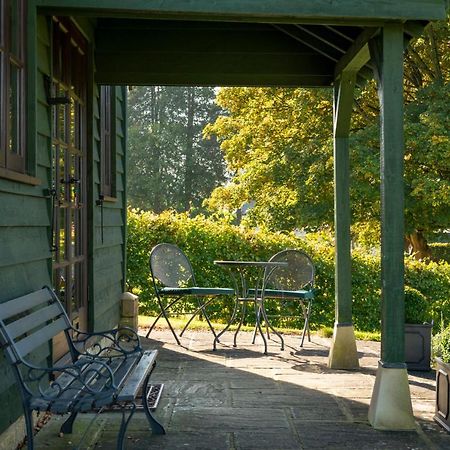 Beautiful Cottage With Stunning Views In Box 博克斯 外观 照片